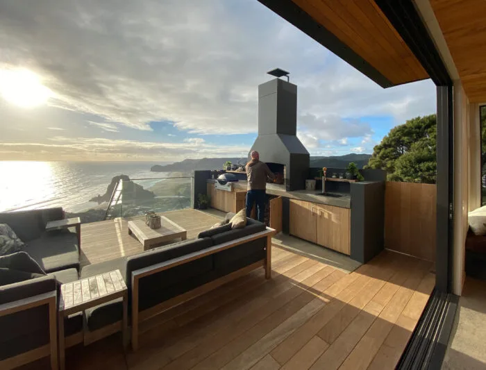 The Lookout - Piha home with Lion Rock views (image 4 of 11)